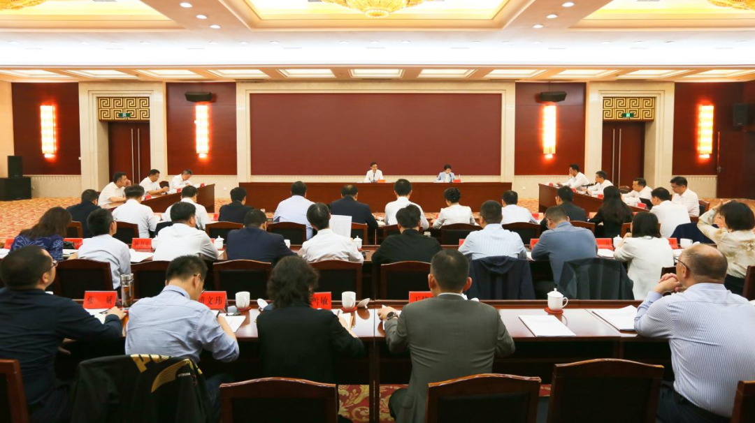 全市党员队伍建设工作座谈会暨基层党建重点任务推进会召开